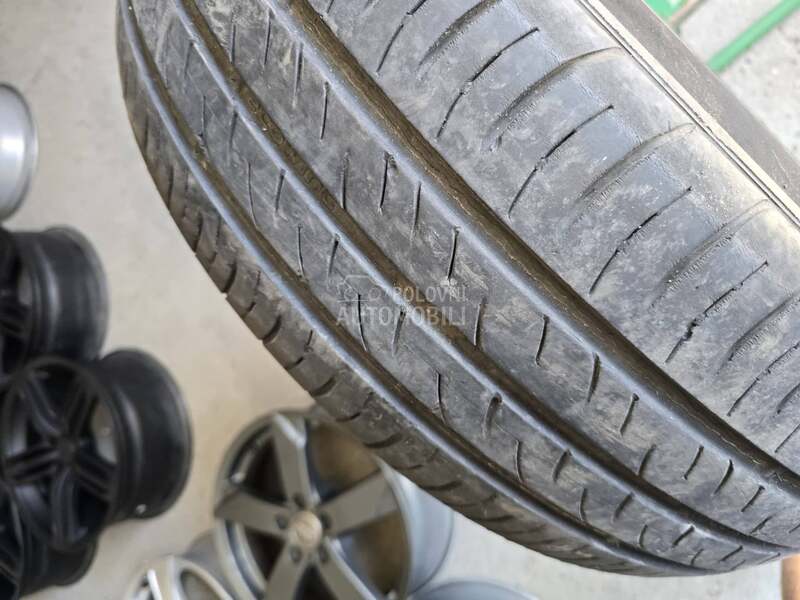 Kumho 215/65 R16 Letnja