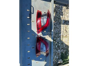 Stop lampe limuzina za Peugeot 308 od 2014. do 2020. god.