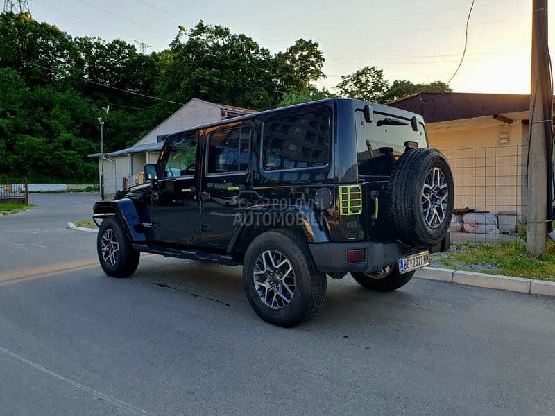 Jeep Wrangler UNLIMITED SAHARA