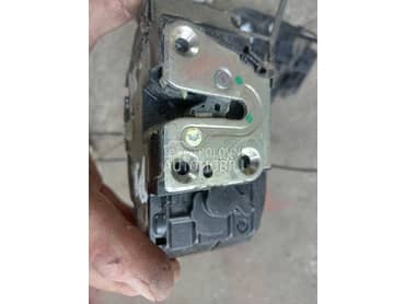 Brave za Nissan Micra od 2002. do 2007. god.