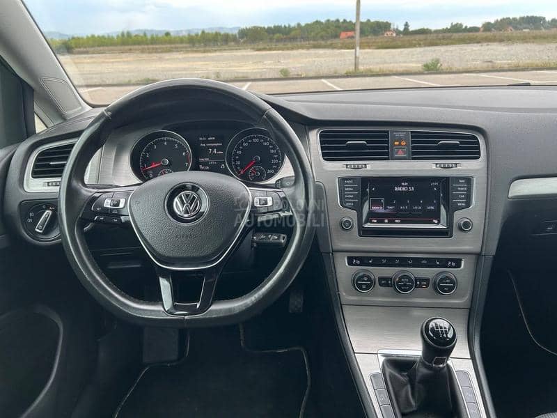 Volkswagen Golf 7 