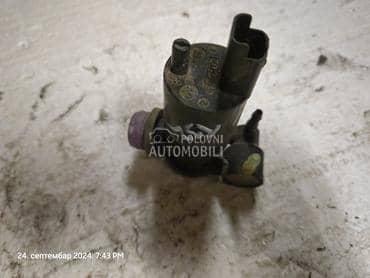 Pumpica za brisace za Nissan X-Trail