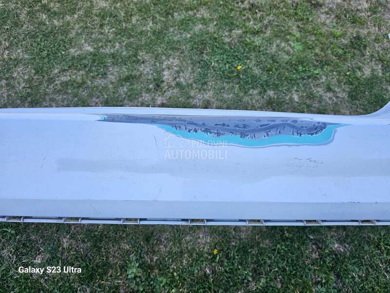 BRANIK zadnji Karavan