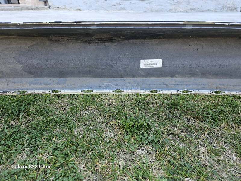 BRANIK zadnji Karavan