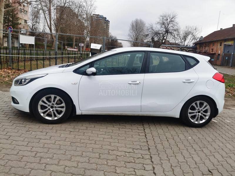 Kia cee`d 1.6 GDI LX Dynamic