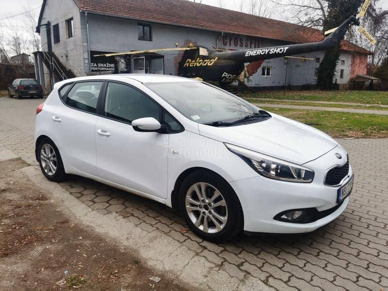 Kia cee`d 1.6 GDI LX Dynamic