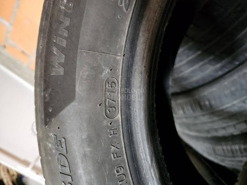 Hankook 215/60 R16 Zimska