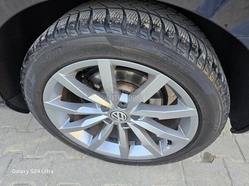Volkswagen Passat B8  Volkswagen Passat B8