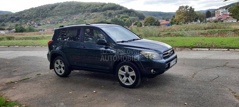 Toyota RAV 4 2,2