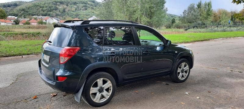 Toyota RAV 4 2,2