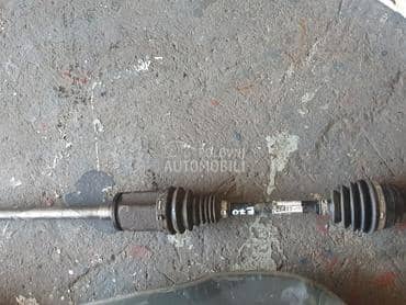 Prednje poluosovine x5 e70 za BMW X5 od 2007. do 2010. god.