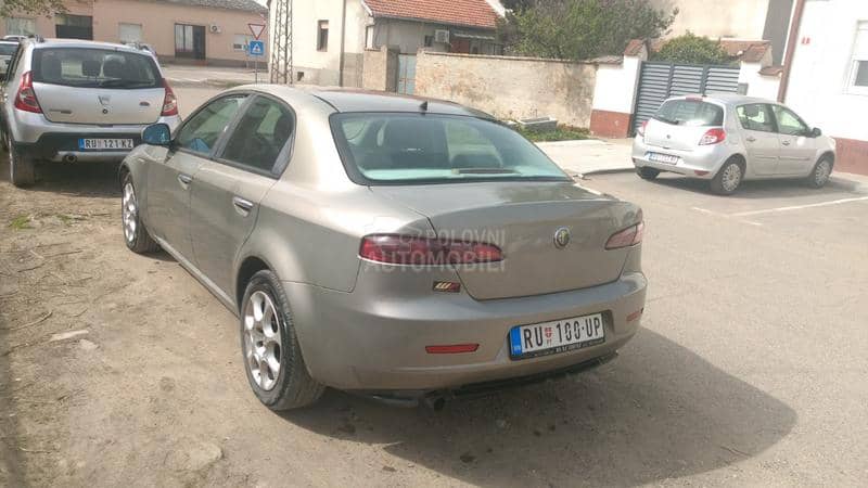 Alfa Romeo 159 