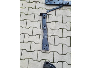 most prednji levi krak za Nissan Qashqai od 2014. do 2021. god.