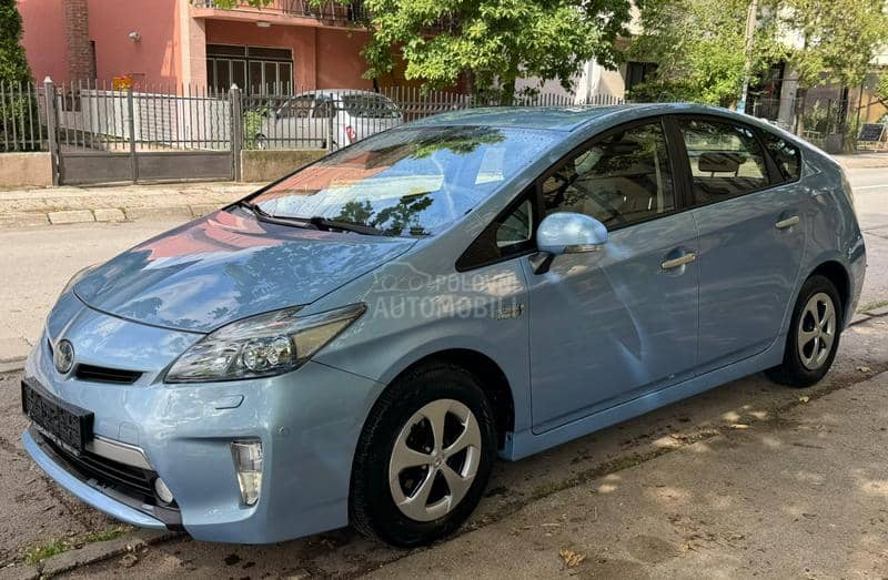 Toyota Prius PLUG-IN HYBRID