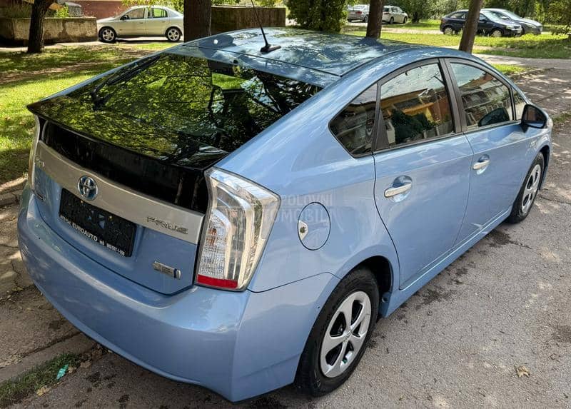 Toyota Prius PLUG-IN HYBRID