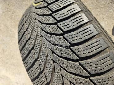 Nexen 225/45 R18 Zimska
