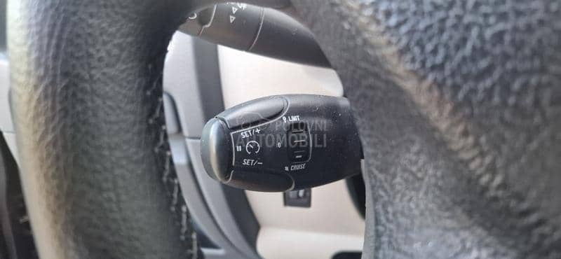 Peugeot Expert Tepee Maxi 8 sed.