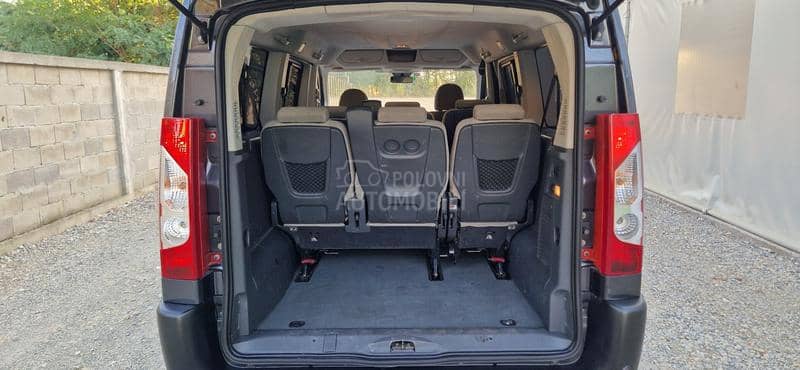 Peugeot Expert Tepee Maxi 8 sed.
