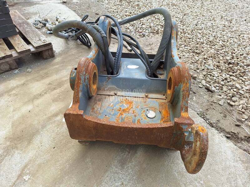 OilQuick hidraulična brza spojnica OQ70/55