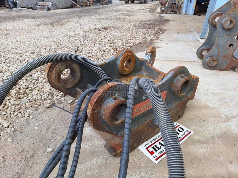 OilQuick hidraulična brza spojnica OQ70/55