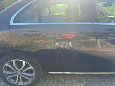 zadnja desna vrata w205 za Mercedes Benz C Klasa od 2015. do 2020. god.