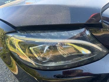 desni far w205 za Mercedes Benz C Klasa od 2015. do 2020. god.