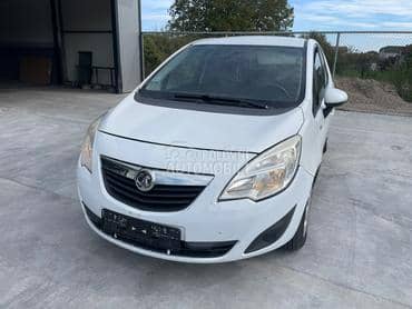 Opel Meriva delovi 2012. god. -  kompletan auto u delovima