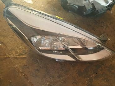 Far desni za Ford Fiesta od 2020. do 2022. god.