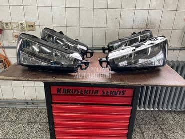 Farovi za Škoda Skala