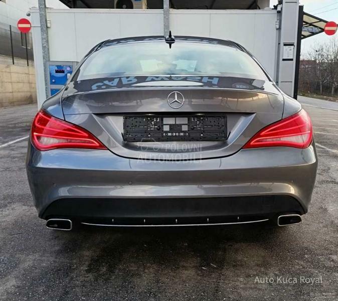 Mercedes Benz CLA 180 