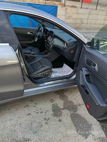 Mercedes Benz CLA 180 