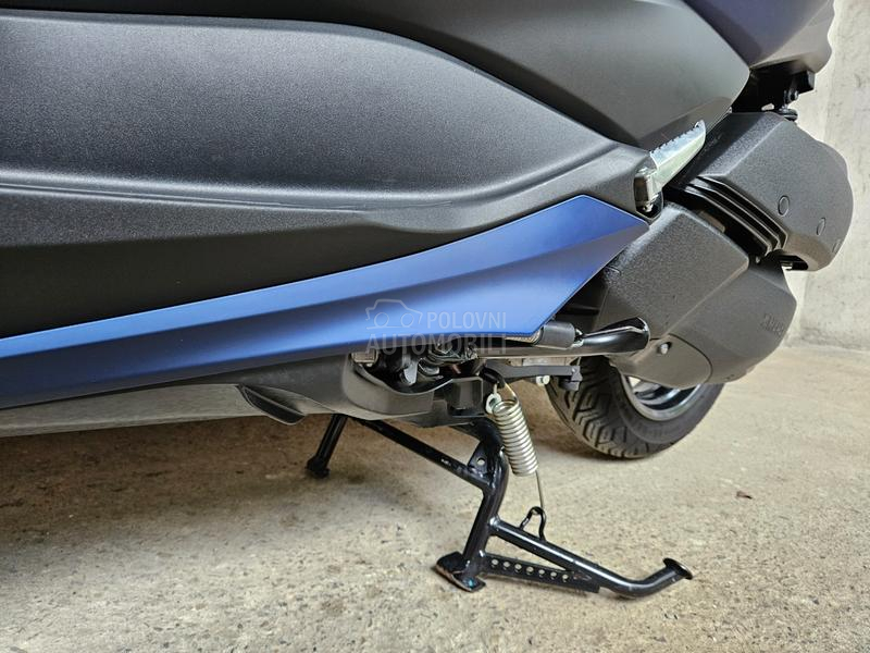 Yamaha X Max