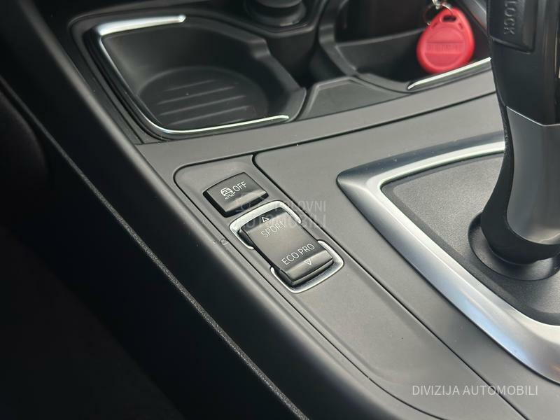 BMW 118 Auto/Led/Keyless/Nav