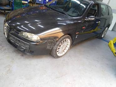 Alfa Romeo 156 -  kompletan auto u delovima