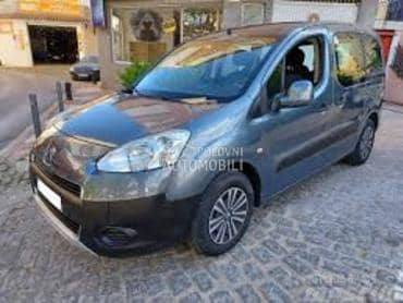 KVAKA PREDNJIH/ZADNJIH VRATA U za Peugeot Partner od 2008. do 2015. god.