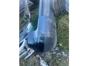 Branik zadnji za Volkswagen Golf 5 od 2004. do 2008. god.