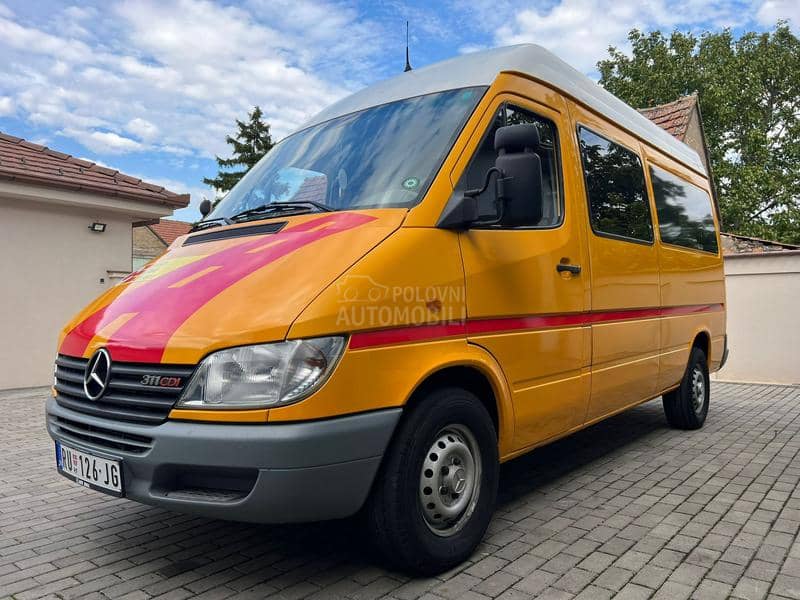 Mercedes Benz Sprinter POLUTERETNI 5 SEDISTA