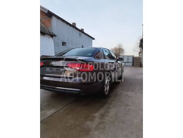 Audi A4 2013. god. -  kompletan auto u delovima