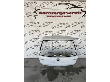 Gepek vrata za Škoda Rapid