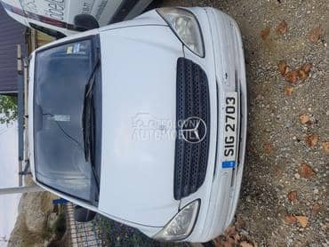 Mercedes vito 2006.god delovi