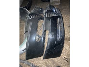 crni branici za Alfa Romeo 147 od 2001. do 2004. god.