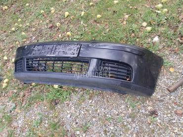 Prednji branik za Volkswagen Golf 5