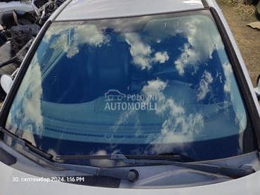 Sofersaibna  soferka za Hyundai i30 od 2007. do 2012. god.