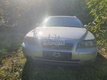 Volvo V70 