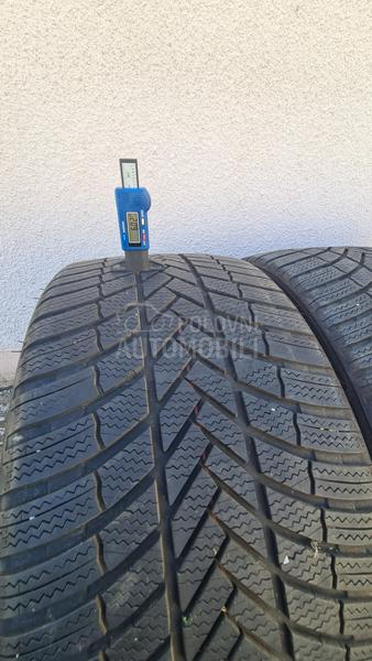 Bridgestone 275/35 R21 Zimska