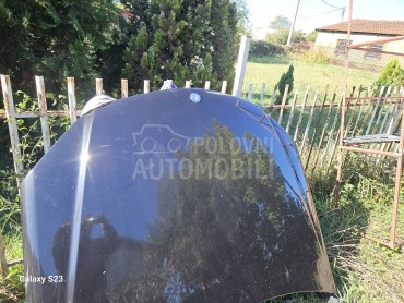 W204 Hauba Crna za Mercedes Benz C Klasa od 2007. do 2010. god.