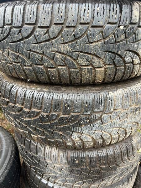 Pirelli 195/65 R15 Zimska