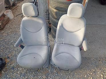 sedista za Citroen C3
