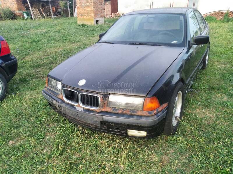 E36 limuzina krilo