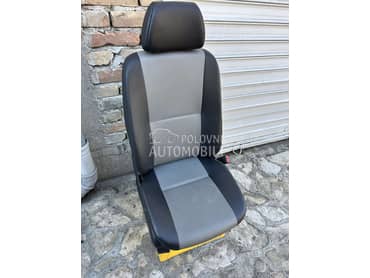 Sediste za T5, T6 Crafter